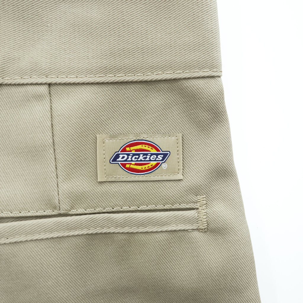 Dickies FLEX Loose Fit 13 Inch Cargo Work Shorts Khaki Size 36