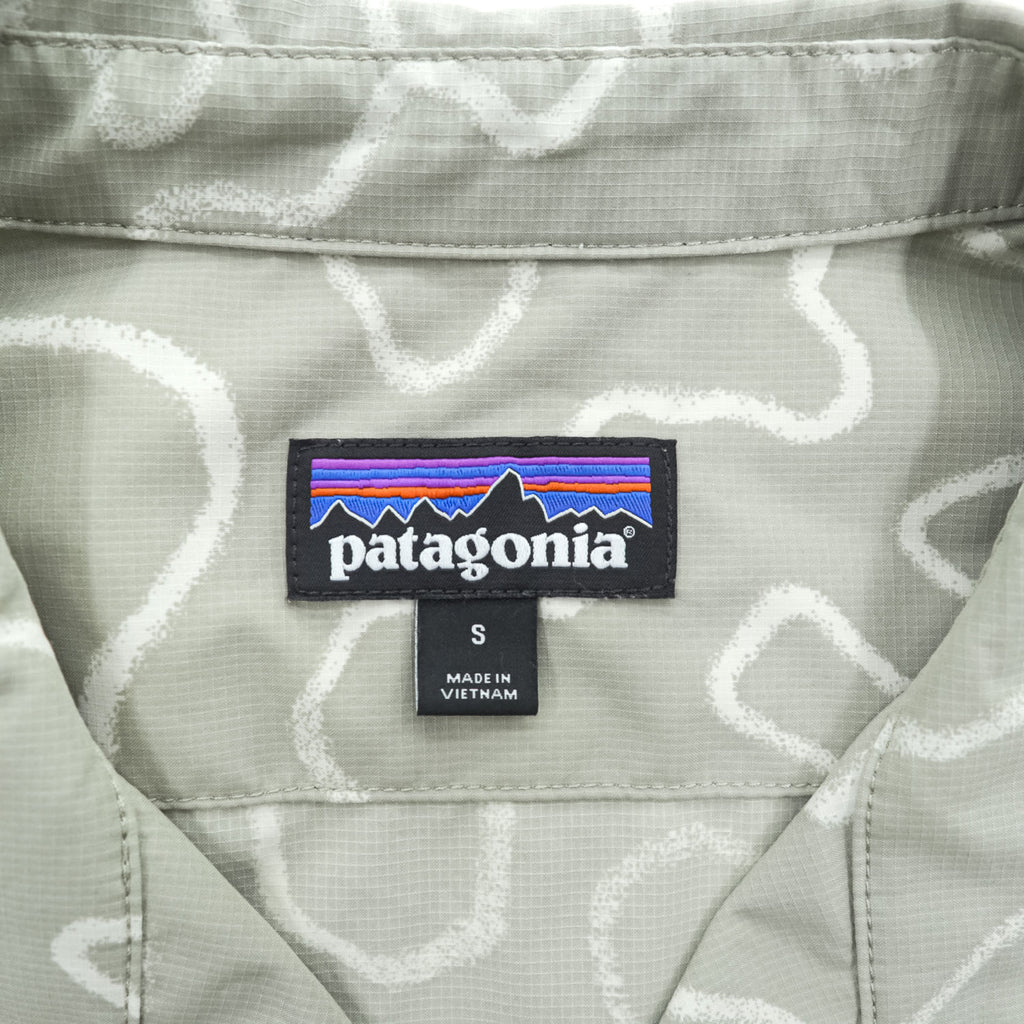 Patagonia Spring 2020 Patterned Short Sleeve Open Collar Shirt STY86205 Size S Sage Green