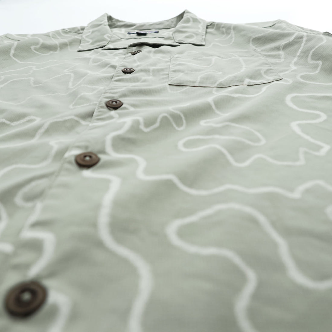 Patagonia Spring 2020 Patterned Short Sleeve Open Collar Shirt STY86205 Size S Sage Green