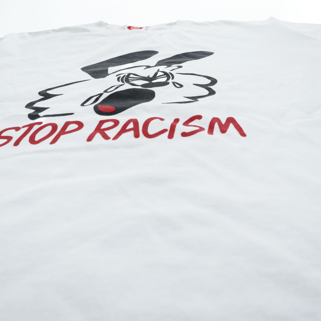 Girls Don't Cry Stop Racism Graphic White T-Shirt Size XL