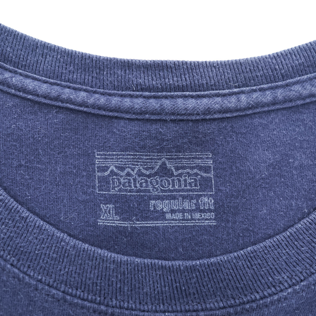 Patagonia P-6ロゴ オーガニックコットン Tシャツ XL ネイビー バックプリント REGULAR FIT