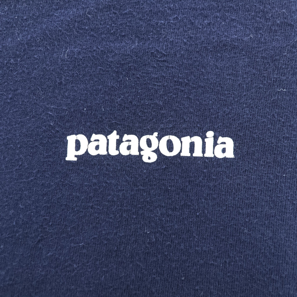 Patagonia P-6ロゴ オーガニックコットン Tシャツ XL ネイビー バックプリント REGULAR FIT