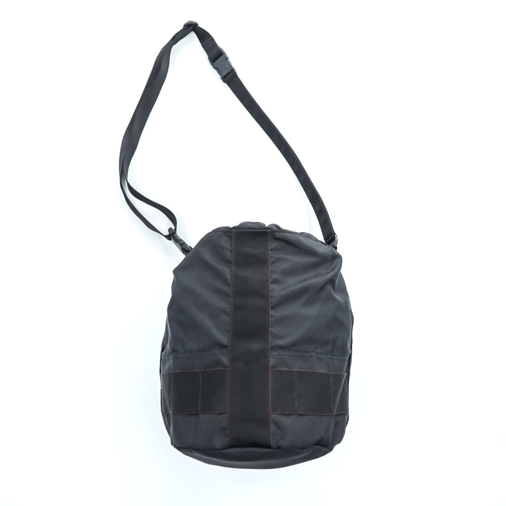 BRIEFING Made in Japan Black Nylon Drawstring Shoulder Bag