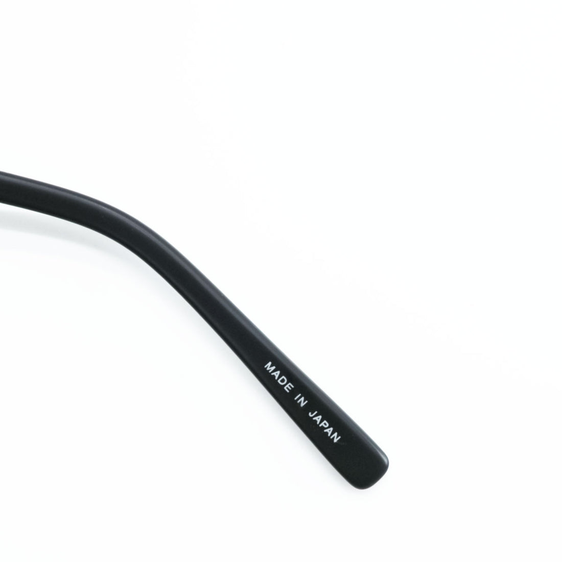 金子眼鏡 ( KANEKO OPTICAL ) 跳ね上げ式 サングラス ラウンド B&Y BEAUTY&YOUTH UNITED ARROWS別注 フリップアップ 日本製