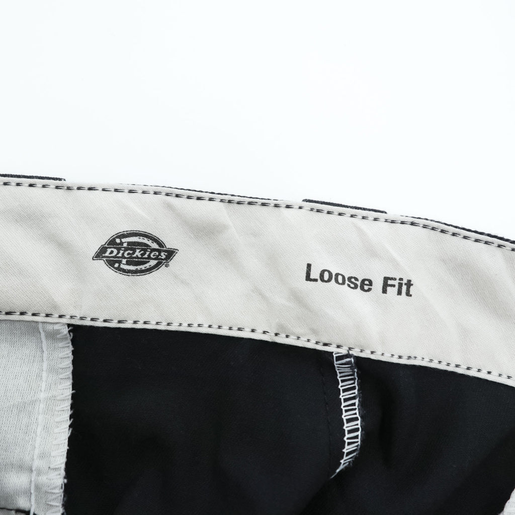 Dickies WR888BK Loose Fit Cargo Shorts Black Size 30