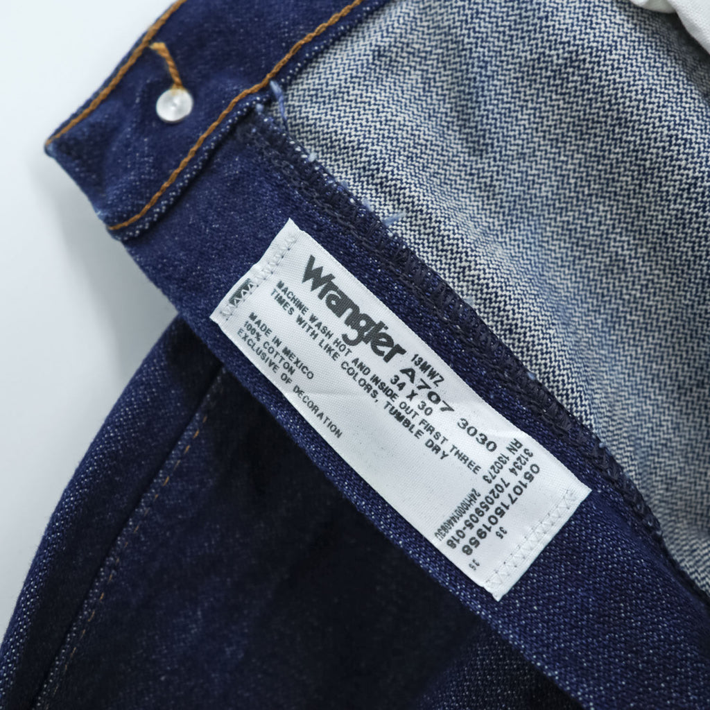 Wrangler デニムパンツ ジーンズ 13MWZ Cowboy Cut Original Fit インディゴ 濃紺 A707 3030