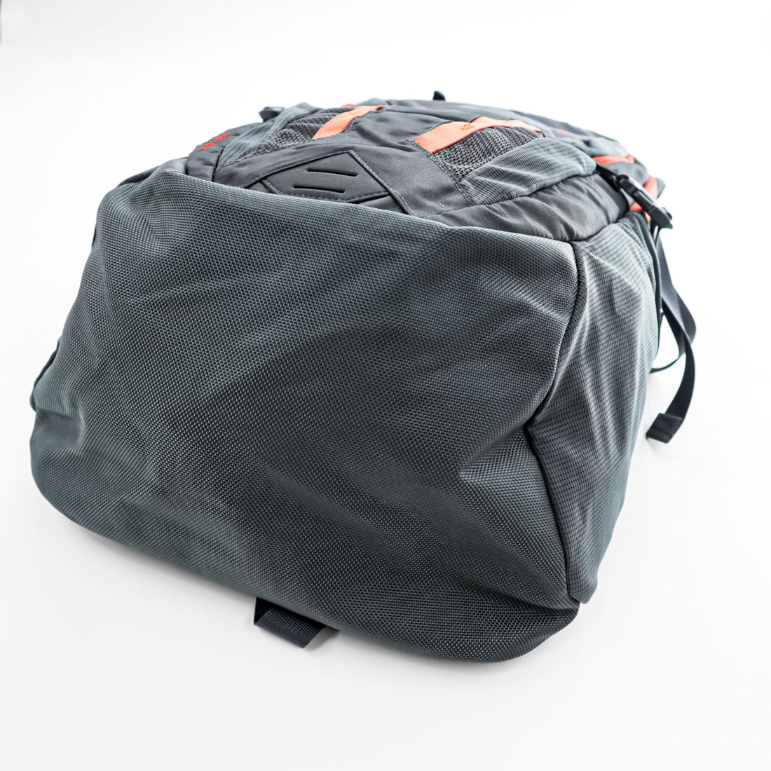 THE NORTH FACE バックパック リュック 30L RECON メッシュ PCスリーブ FLEXVENT NF0A3KV1