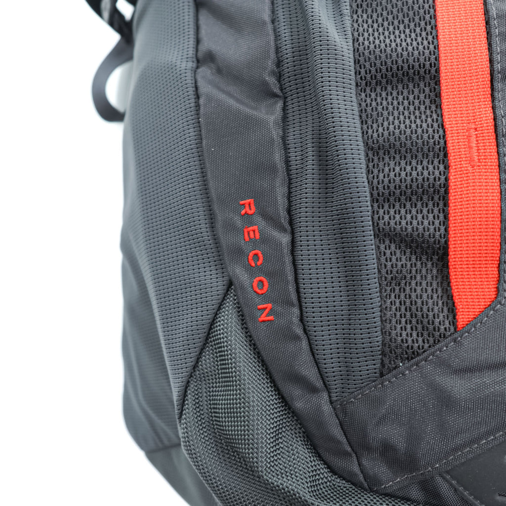 THE NORTH FACE バックパック リュック 30L RECON メッシュ PCスリーブ FLEXVENT NF0A3KV1