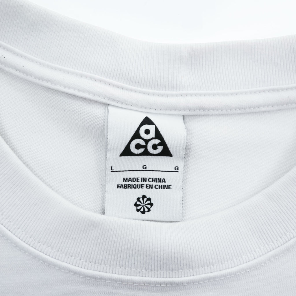 Nike ACG Fishing Graphic Long Sleeve T-Shirt White Size L