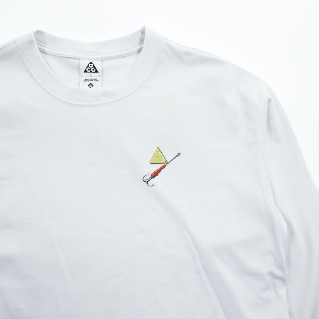 Nike ACG Fishing Graphic Long Sleeve T-Shirt White Size L