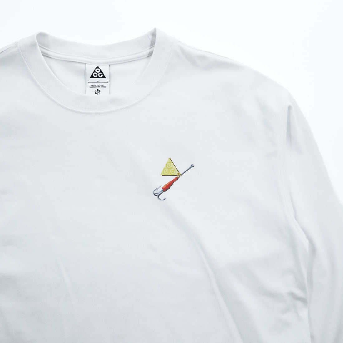 Nike ACG Fishing Graphic Long Sleeve T-Shirt White Size L