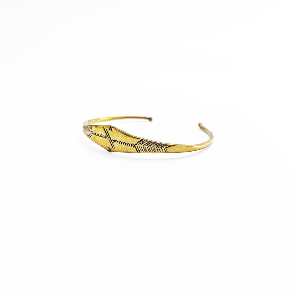 Vintage Tuareg Style Brass Cuff Bracelet バングル 真鍮 ブラス ゴールド 彫金 トライバル
