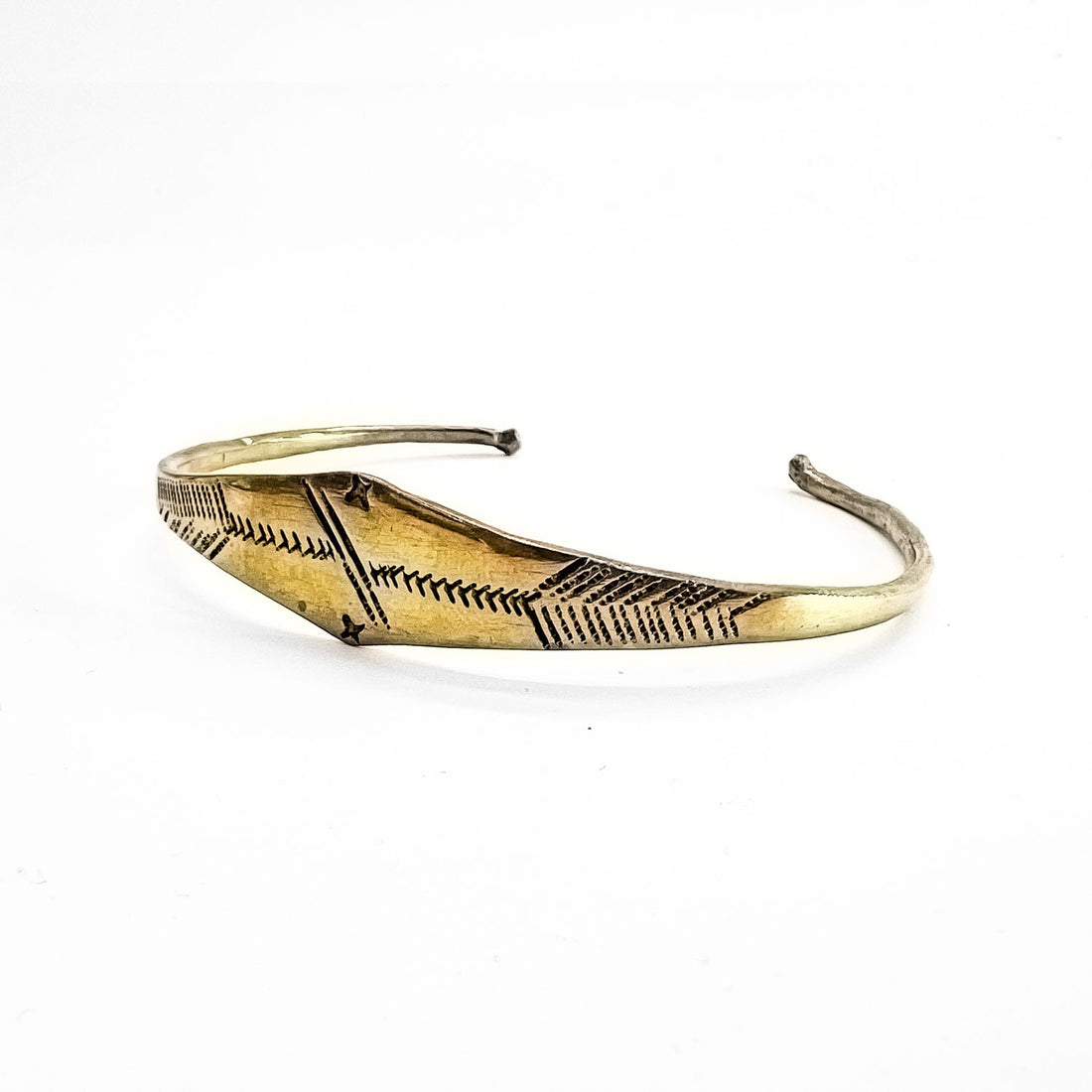 Vintage Tuareg Style Brass Cuff Bracelet バングル 真鍮 ブラス ゴールド 彫金 トライバル