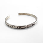 Navajo Tahe Sterling Cuff Bracelet ナバホ族 バングル シルバー インディアンジュエリー STERLING スタンプワーク