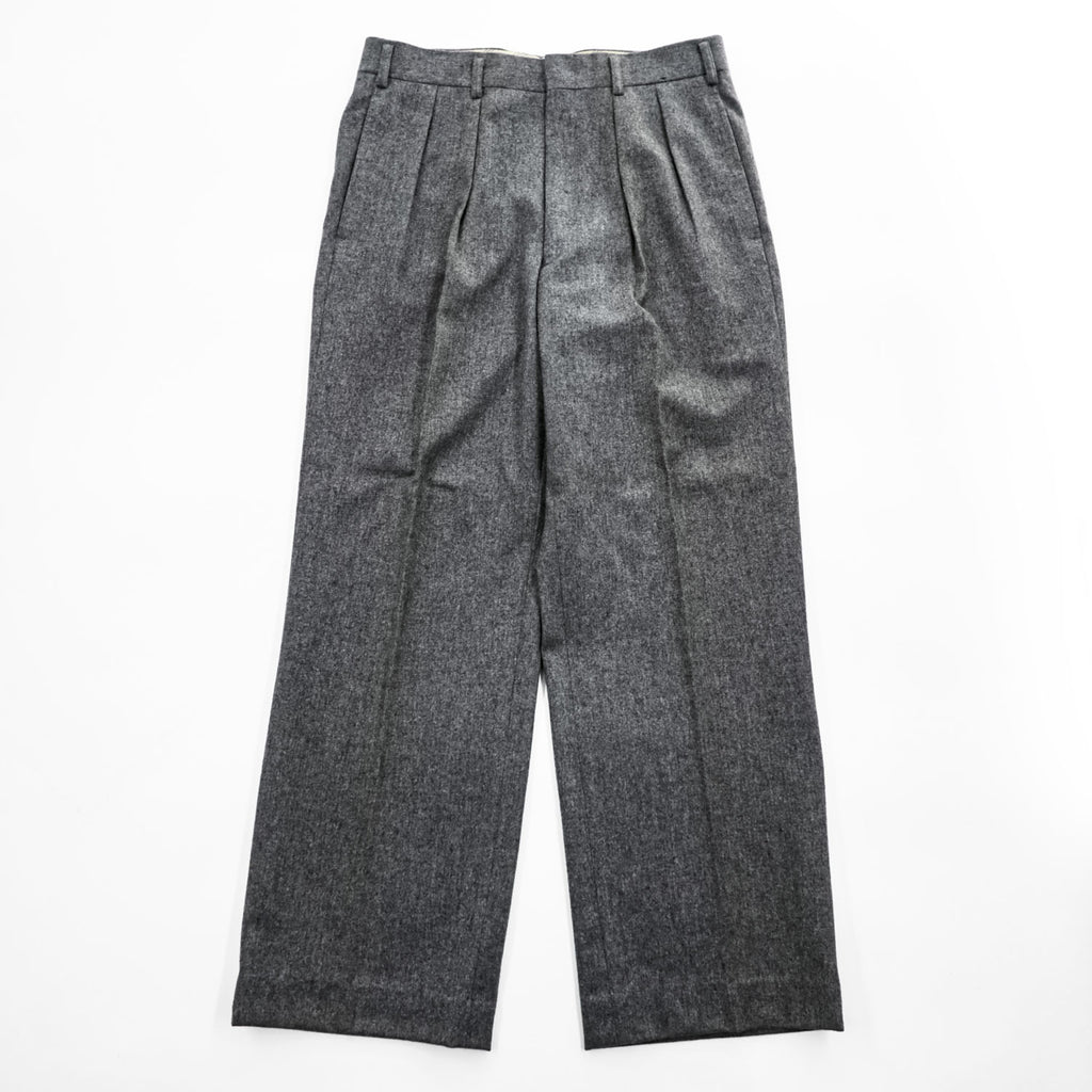 Burberrys Gray Wool Pleated Slacks Made in Japan W79