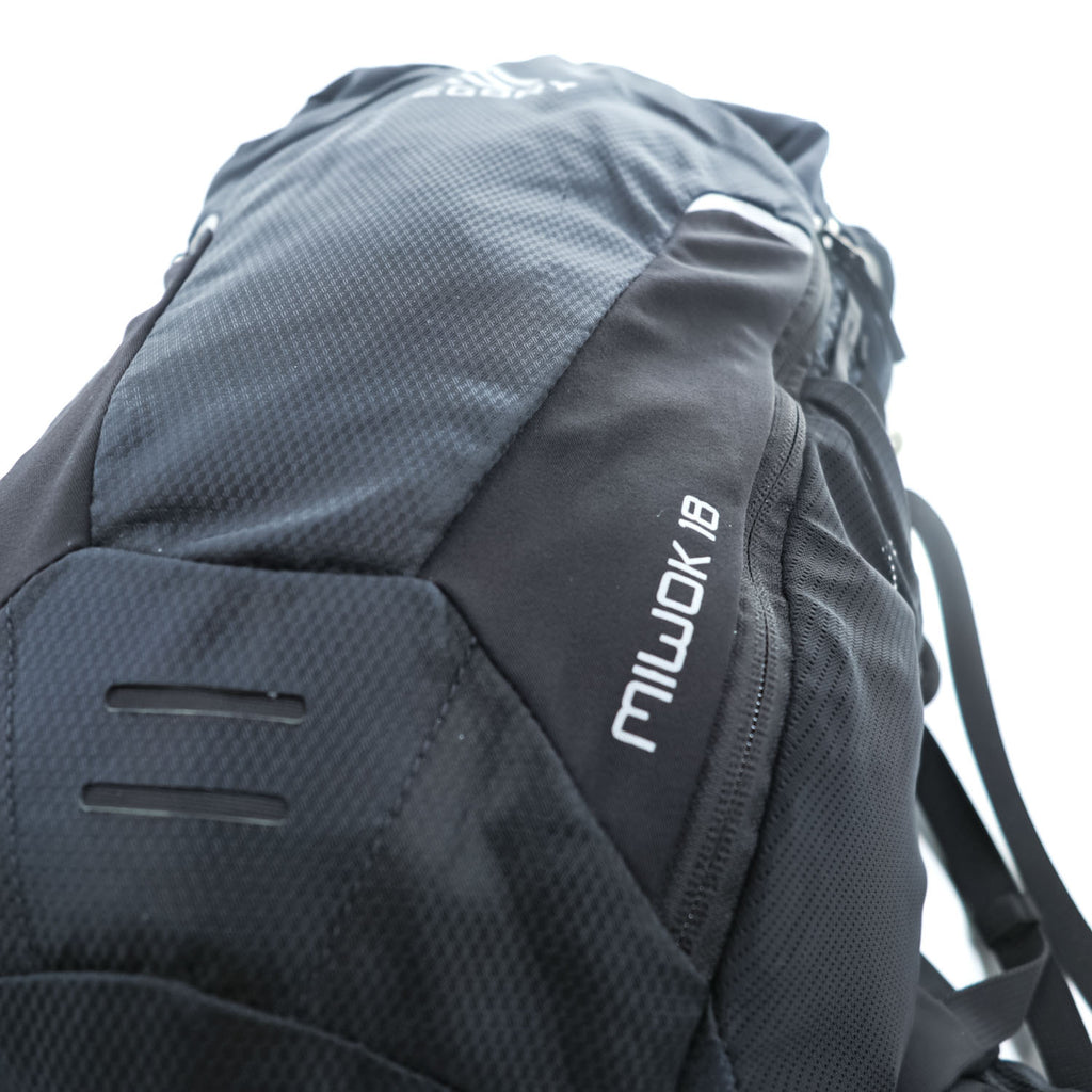 GREGORY MIWOK 18 Black Drawcord Backpack