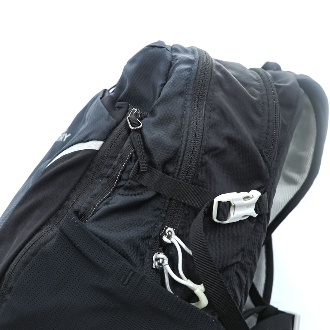 GREGORY MIWOK 18 Black Drawcord Backpack