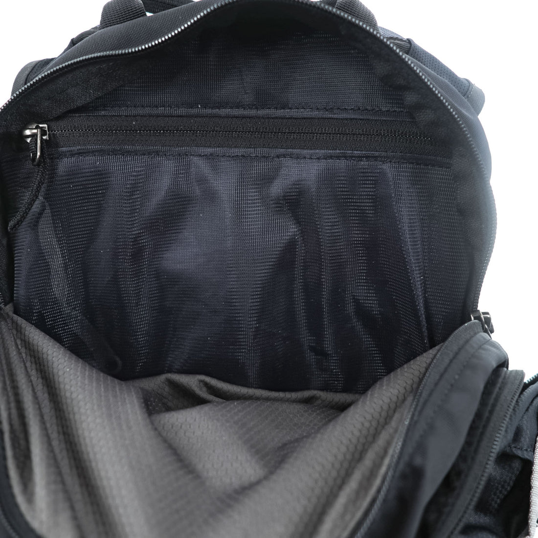 GREGORY MIWOK 18 Black Drawcord Backpack