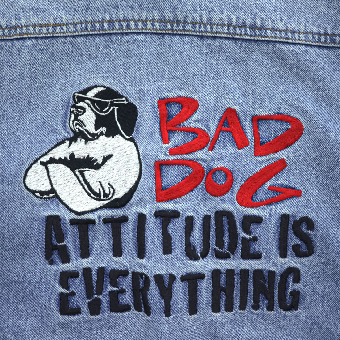 BIG DOGS 90年代 ヴィンテージ デニムジャケット Gジャン M バッグロゴ 刺繍 BAD DOG ATTITUDE IS EVERYTHING 短丈