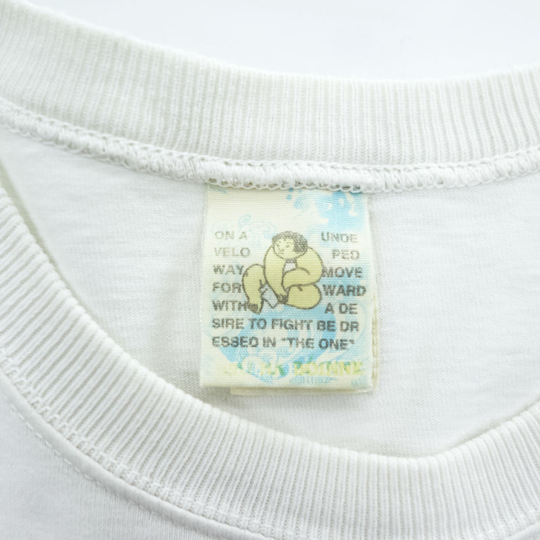 BRU NA BOINNE T-Shirt M White Double-Sided Print Single Stitch