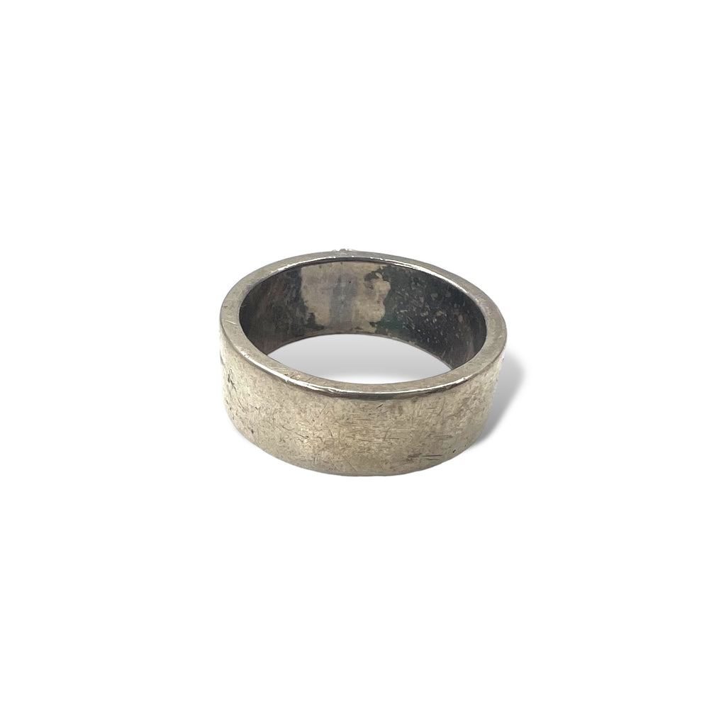 goro's flat ring, size 19, silver, gold, eagle, gold metal