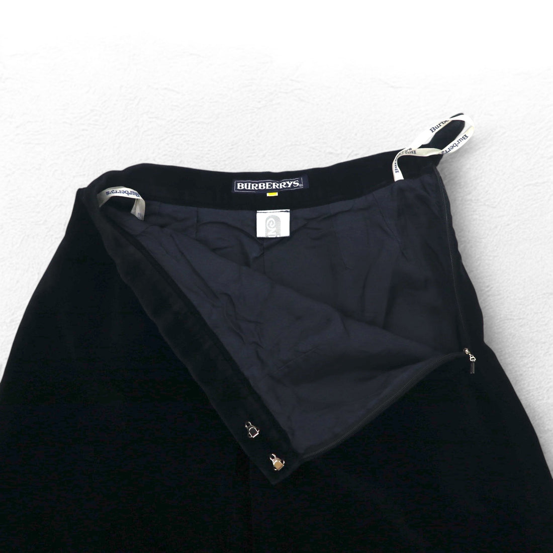 BURBERRYS Old Velvet Flare Skirt S Black Cotton Made in Japan