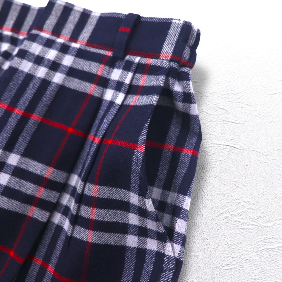 Burberrys Nova Check Tuck Easy Slacks Pants, Medium, Navy, Wool, Made in Japan