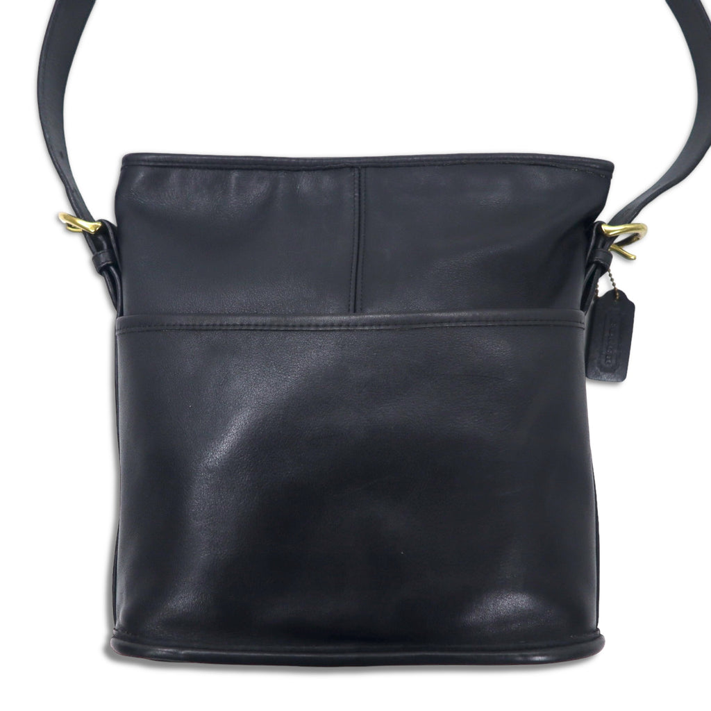 COACH USA shoulder bag black glove tanned leather cowhide 4153