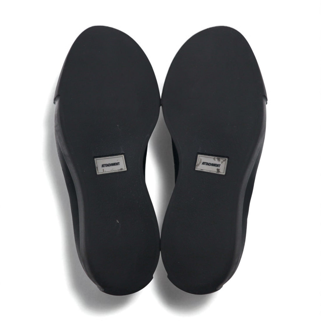 ATTACHMENT カーフレザー スリッポン スニーカー COW LEATHER SLIP-ON SNEAKERS 27-27.5cm ブラック 牛革