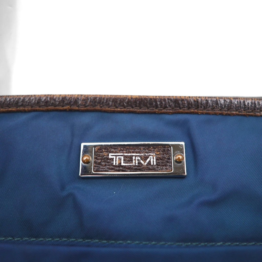 TUMI クロスボディ ショルダーバッグ サコッシュ ネイビー ナイロン