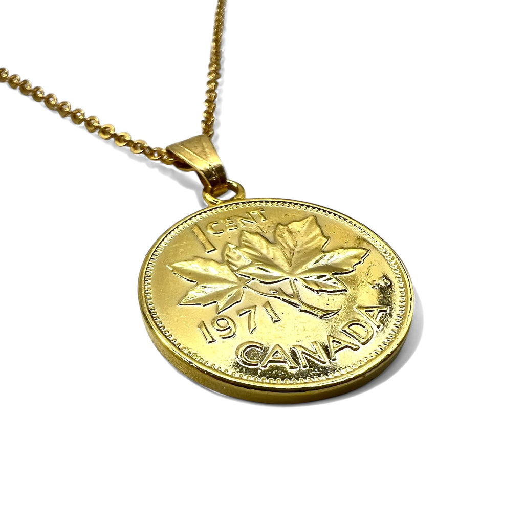 Vintage Canadian Coin Necklace Canadian Maple Leaf Coin Necklace Pendant 1 Cent Coin Gold Elizabeth XI