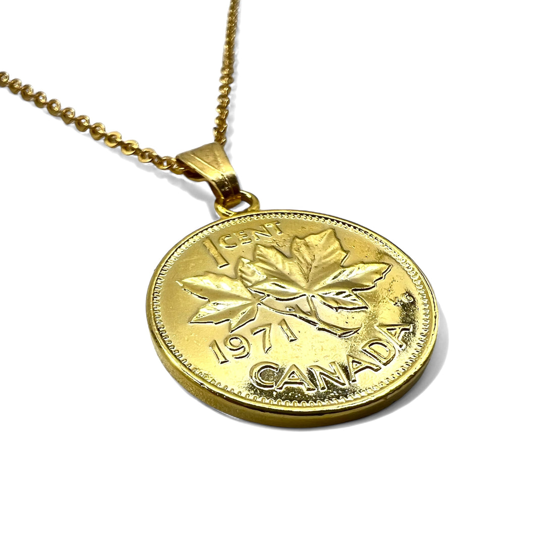Vintage Canadian Coin Necklace Canadian Maple Leaf Coin Necklace Pendant 1 Cent Coin Gold Elizabeth XI