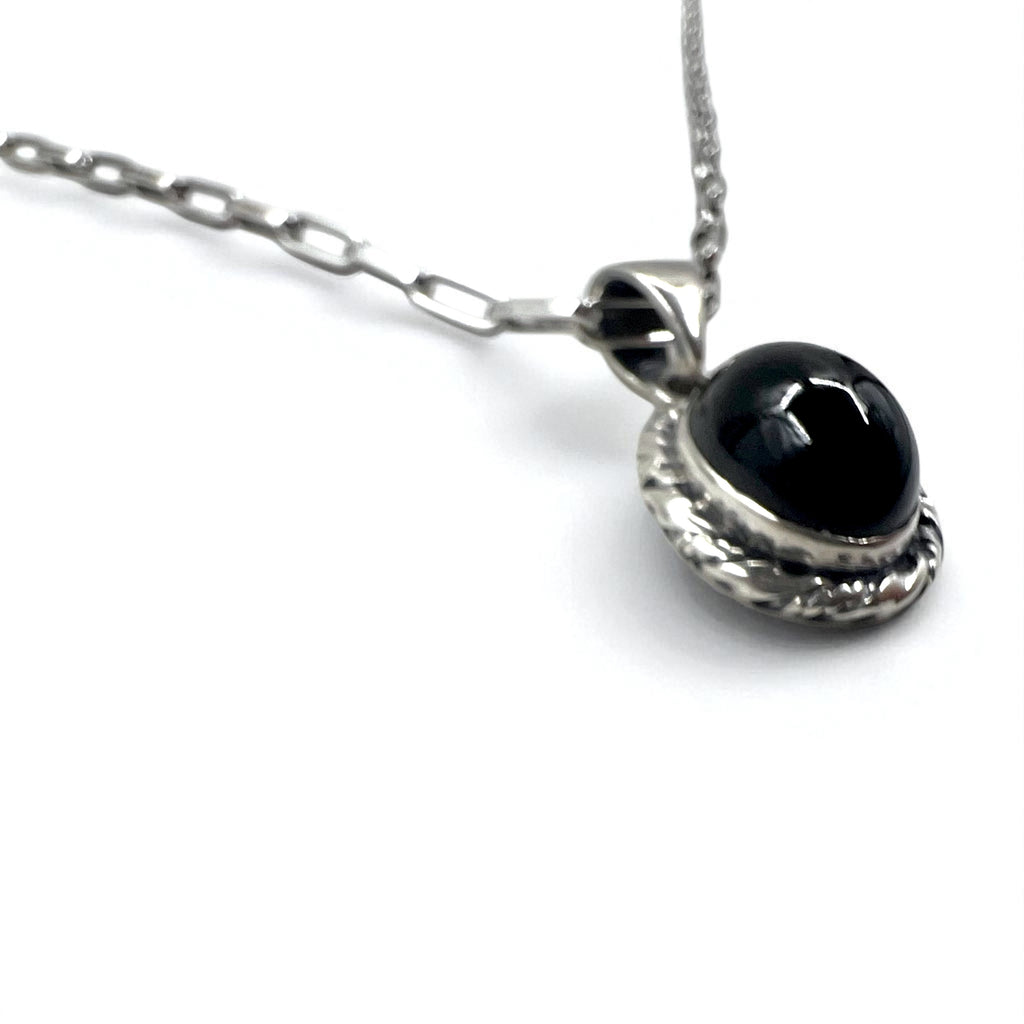 Vintage Silver Black Onyx Necklace, Indian Jewelry, Black Onyx Hopi Chain Necklace Pendant, Silver 925, R Stamp