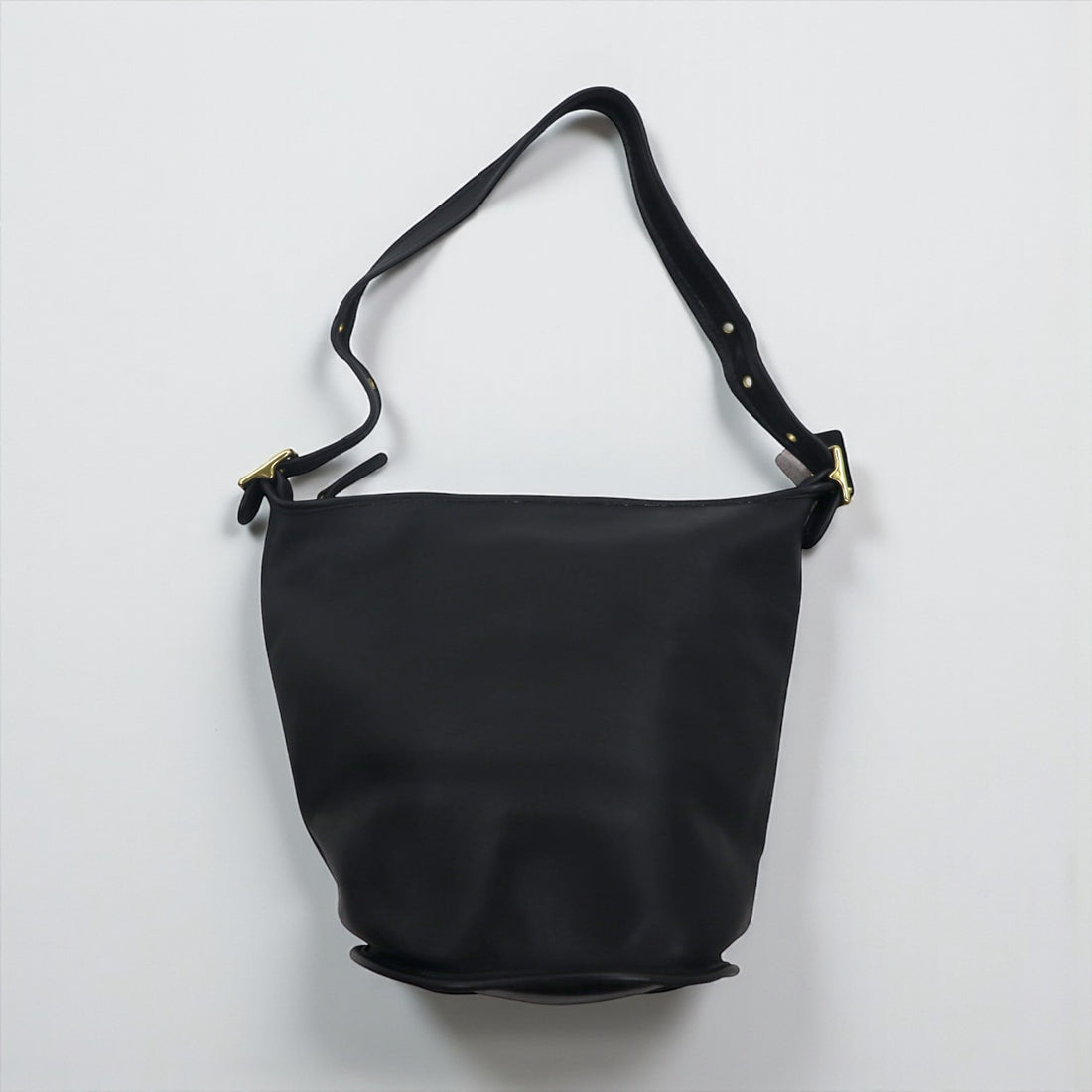 COACH Vintage Bucket Shoulder Bag, Made in USA, Cowhide Leather, 9085