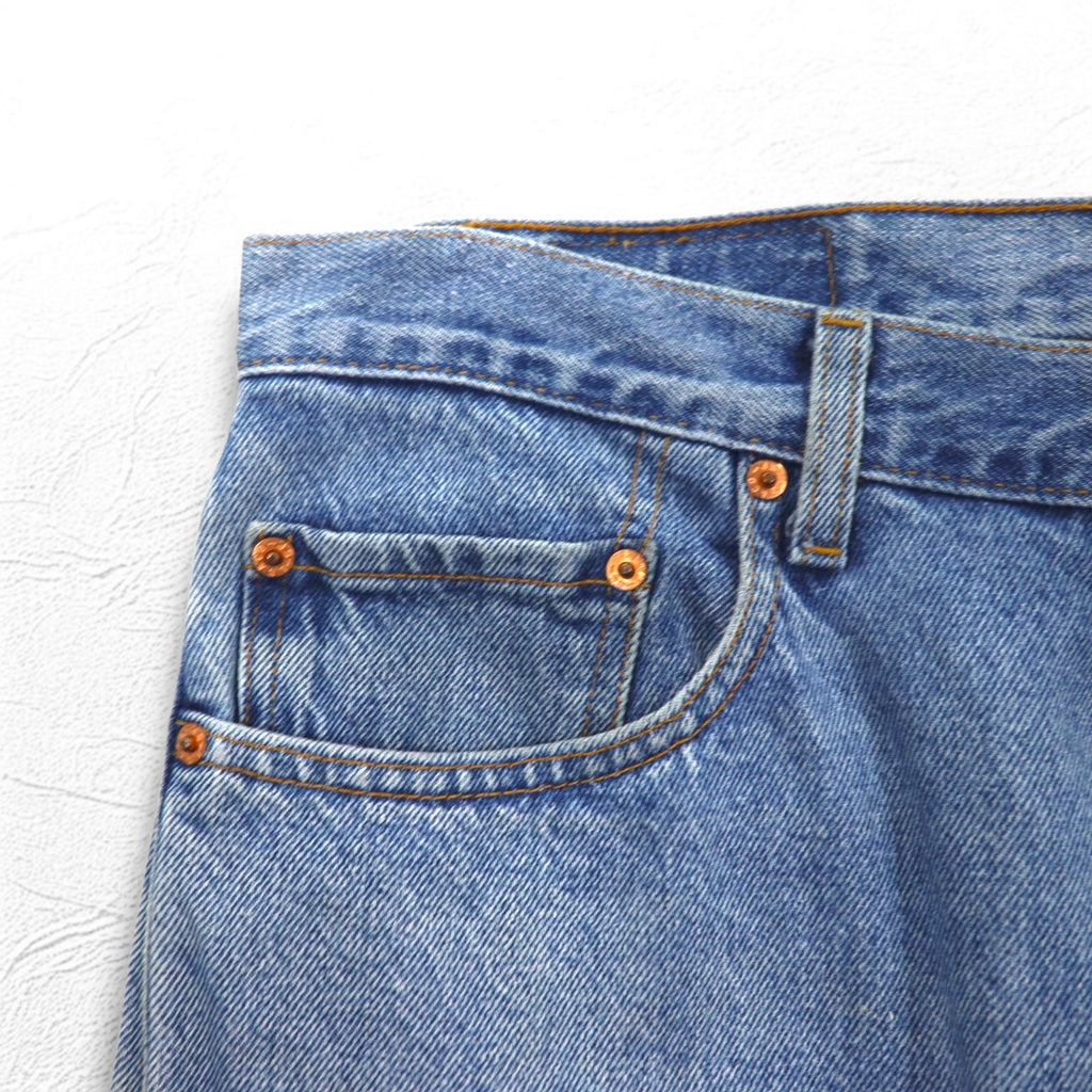 Levi's 00s 505 REGULAR FIT STRAIGHT LEG tapered denim pants L indigo blue zipper fly 505-4891 made in El Salvador