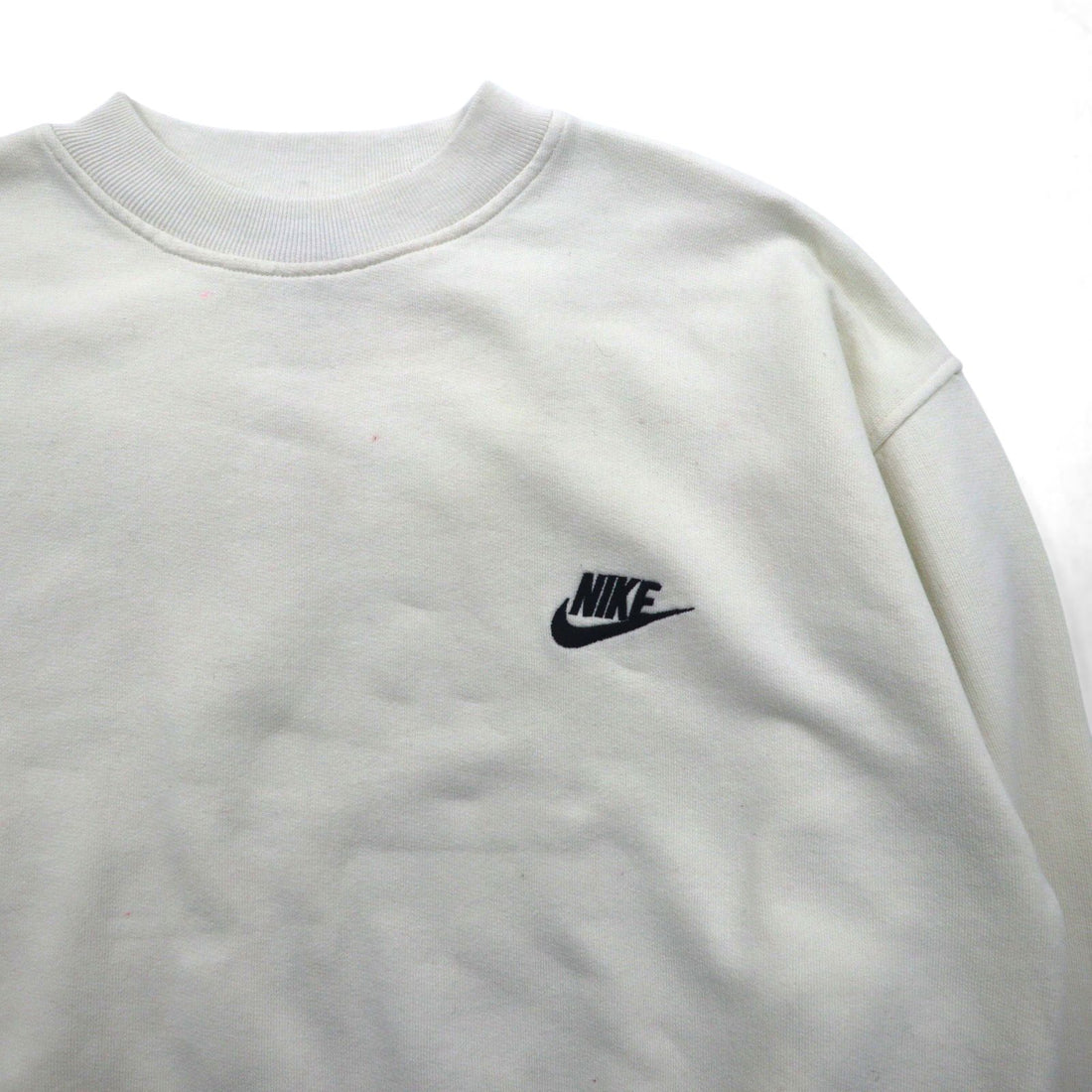 NIKE 90s Silver Tag Sweatshirt, Size M, One-Point Logo Embroidery, Cropped, Short Length