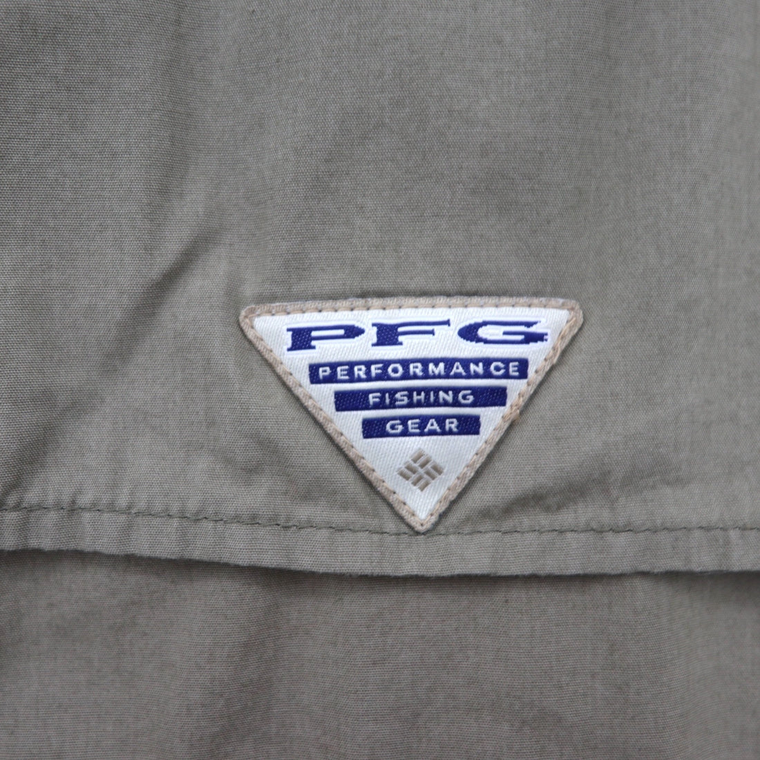 Columbia PFG Bahamas Short Sleeve Fishing Shirt, Size L, Khaki Cotton Utility Multi-Pocket, FM7130