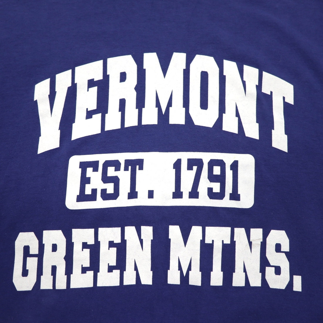 GILDAN College Print Ultra Cotton 3-Layer Print T-Shirt XL Blue Arch Logo Vermont Green MTNS