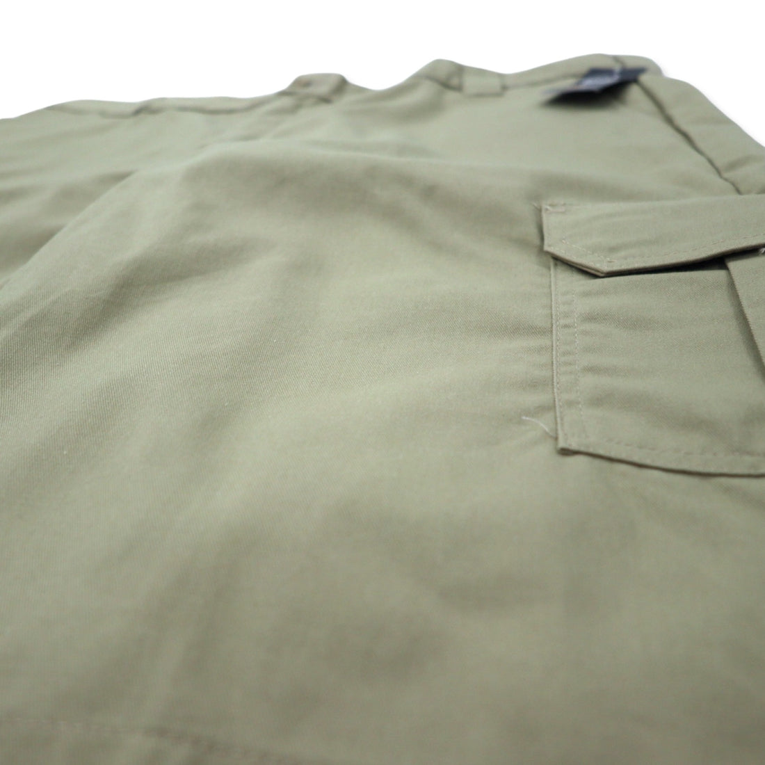 Dickies Relaxed Fit Cargo Shorts, Size 42, Beige, Polyester, Cotton, FLEX, Made in Nicaragua, Unused