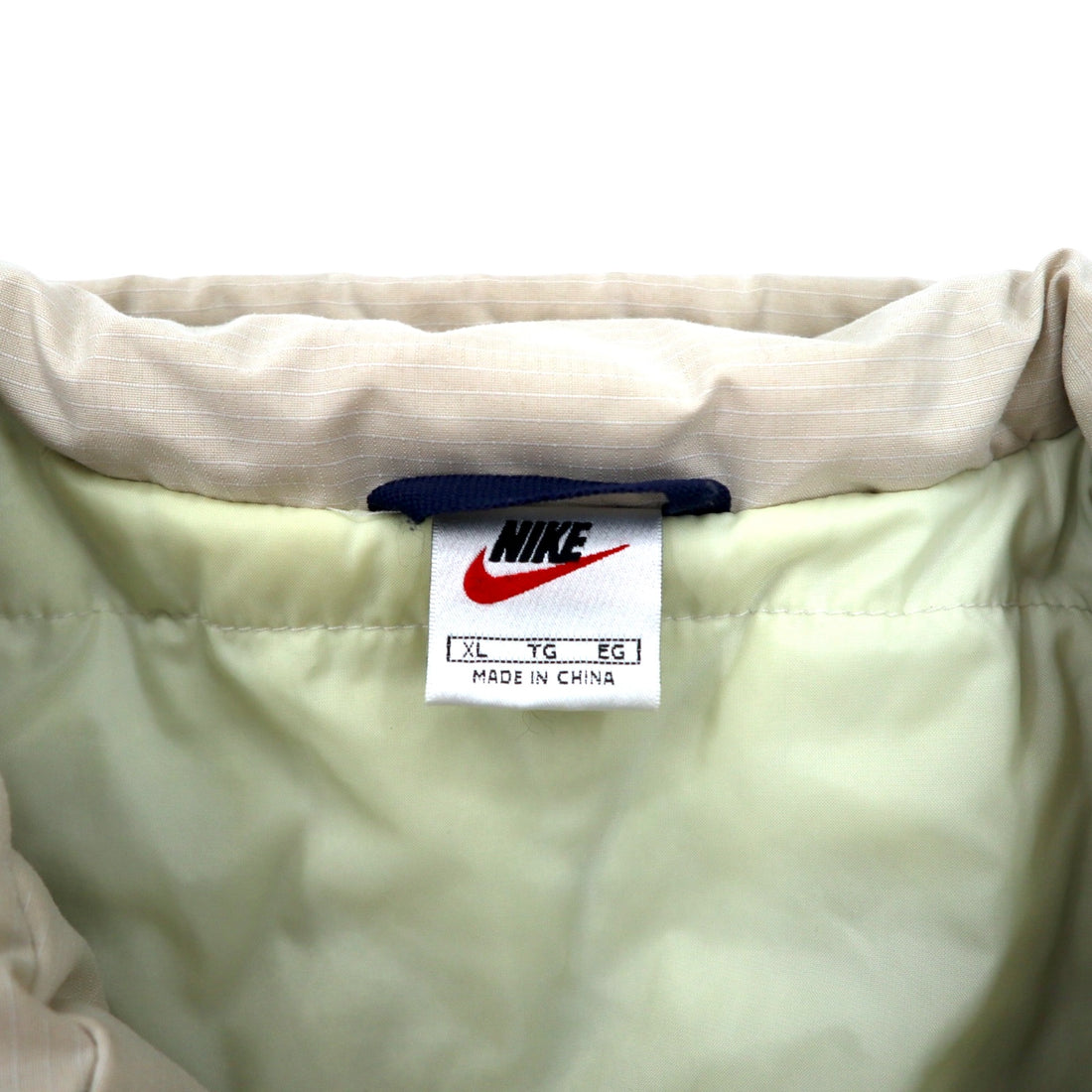 NIKE Insulated Jacket Ripstop Nylon Jacket XL Beige Filled with Polyester Swoosh Logo Embroidery