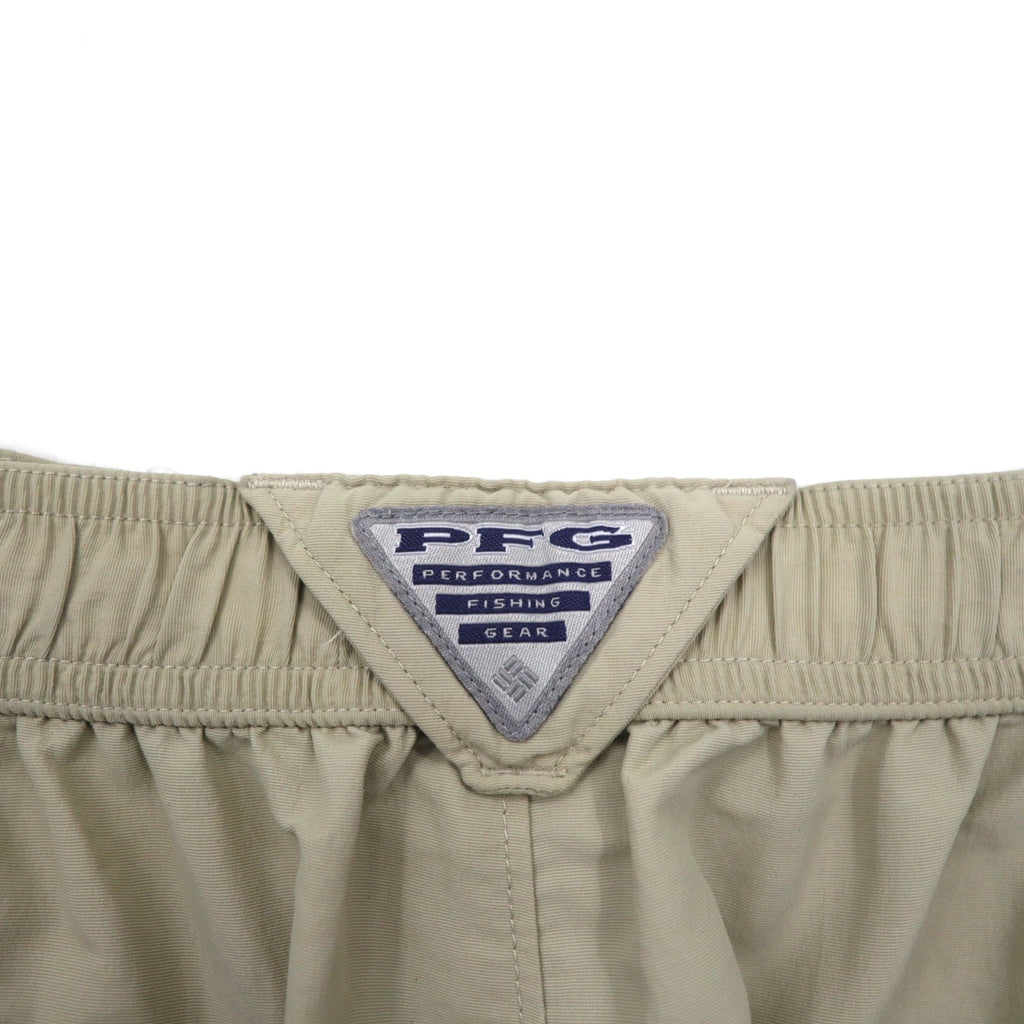 Columbia PFG Permit II Omni-Shade Fishing Cargo Shorts, Size L, Beige, Wick Fishing Cargo FM4555