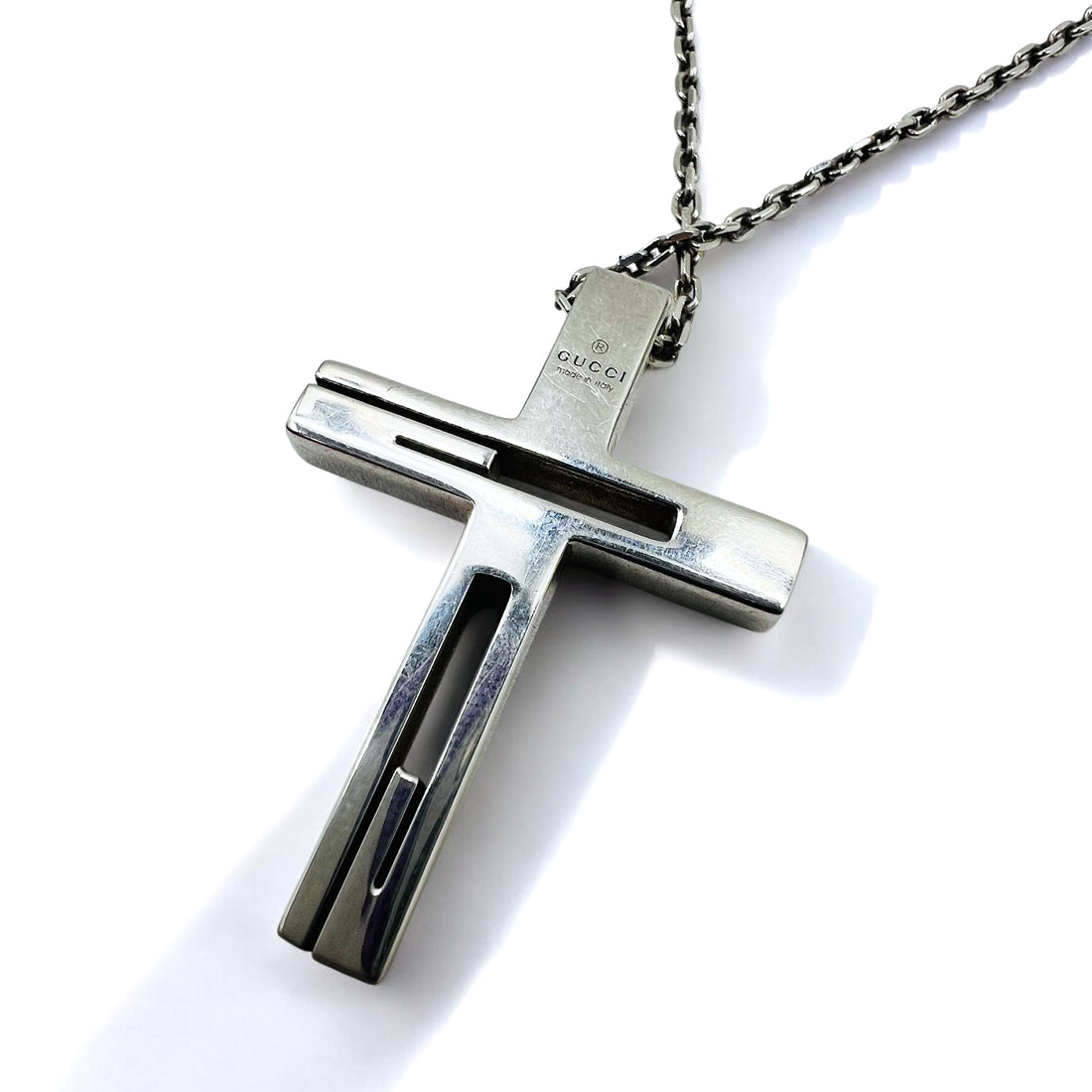 GUCCI Made in Italy Cutout G Cross Necklace Pendant Silver SV925