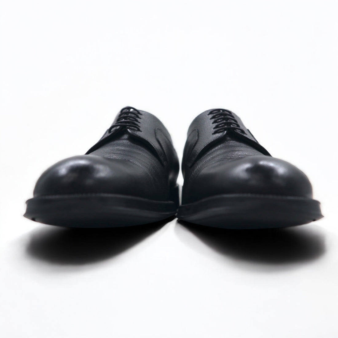 Salvatore Ferragamo Italian made plain toe dress shoes 26cm black grained leather 0478 B17