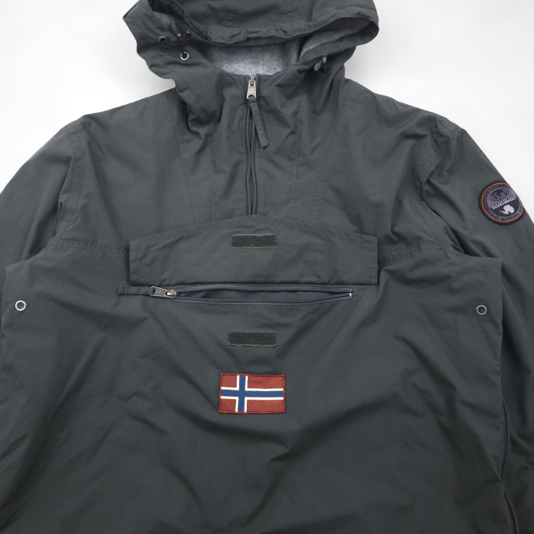 NAPAPIJRI ハーフジップ アノラックパーカー ナイロンジャケット XL グレー 裏地フリース サイドジップ スリット N0YGNJ REGULAR FIT