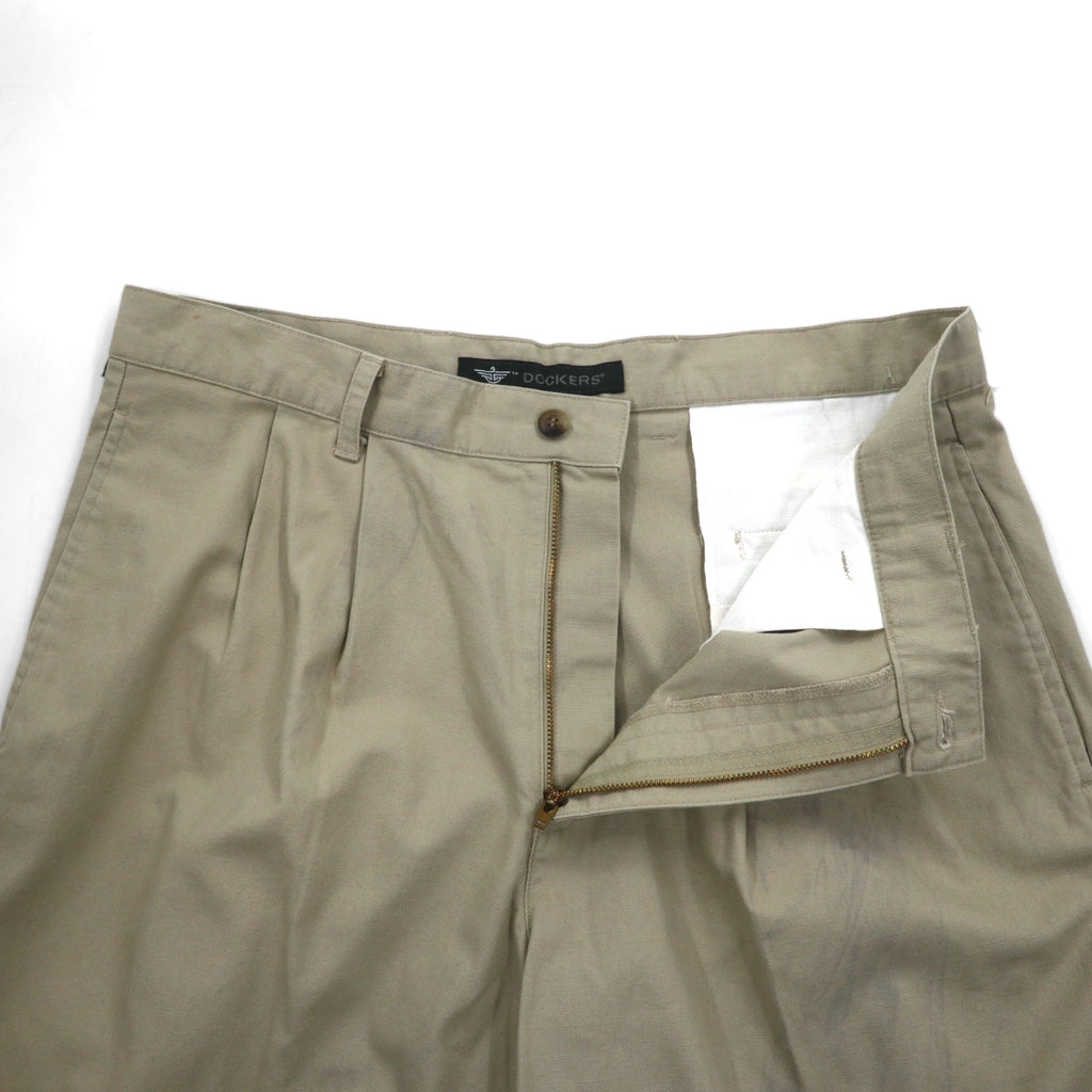 DOCKERS (Levi's) Duck Canvas Tuck Shorts, Size L, Beige, Cotton