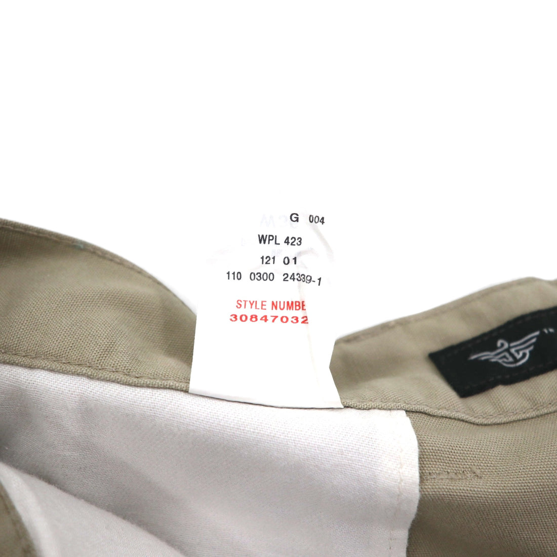 DOCKERS (Levi's) Duck Canvas Tuck Shorts, Size L, Beige, Cotton