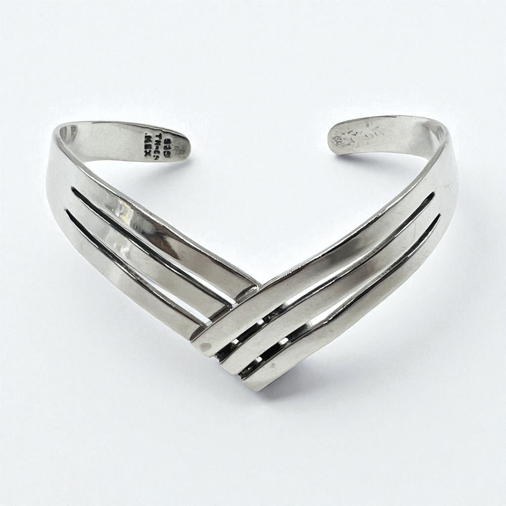 Vintage 925 Silver Cuff Bracelet Made In Mexico メキシカンジュエリー V字 ウェーブ バングル シルバー
