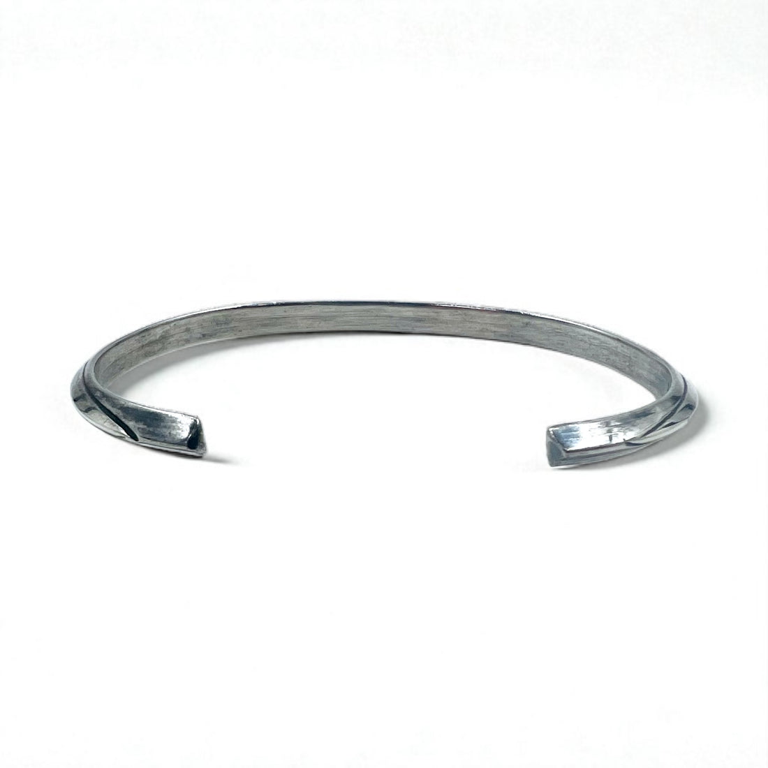 Navajo Elaine Tahe Sterling Cuff Bracelet インディアンジュエリー バングル シルバー