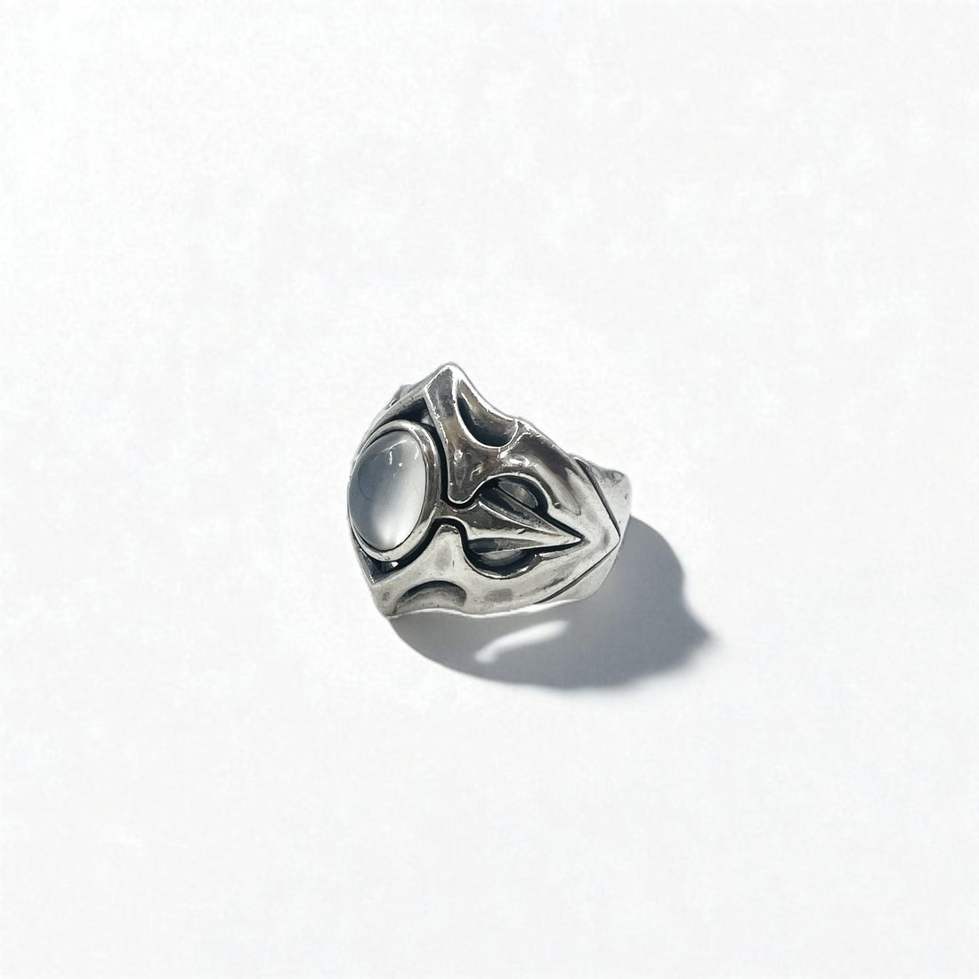 K-SMITH Tribal Silver Ring, Size 19, Oval, White, Clear Stone, Silver 925