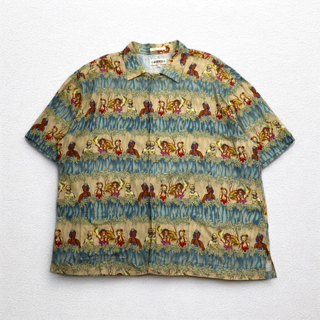 CAMPIA MODA 90s Aloha Shirt XL Khaki Rayon All-Over Print Hula Girl